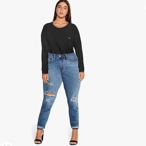 Levi’s Blue Mid Rise Ripped Boyfriend Jeans size 30